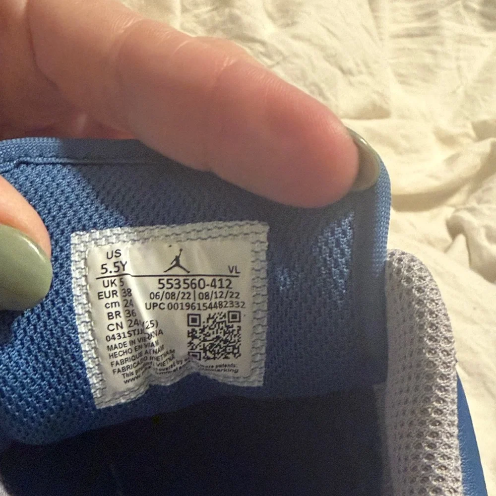 Nike Jordan 1 Low True Blue - Picture 2 of 5